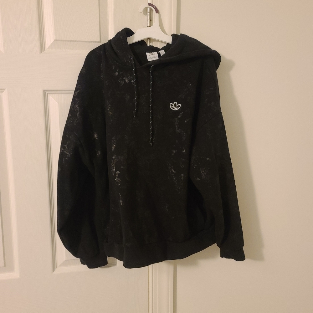 Adidas Large oversized hoodie with pockets